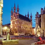 Novotel Centrum Hotel 4*