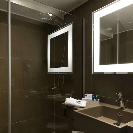 Novotel Centrum Hotel Loviano