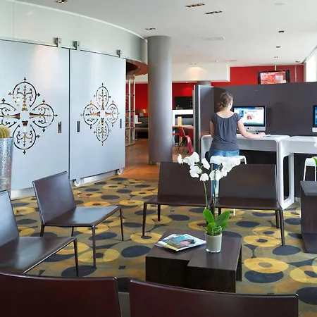 Novotel Centrum Hotel