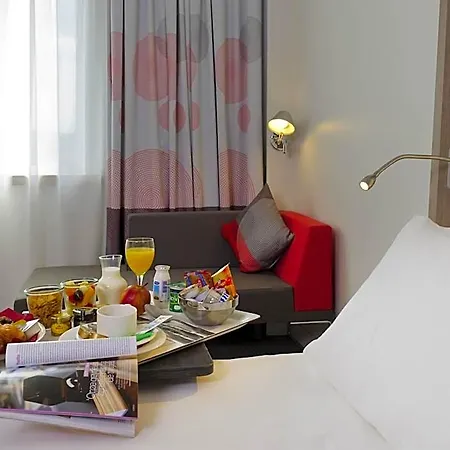 Novotel Centrum فندق 4*