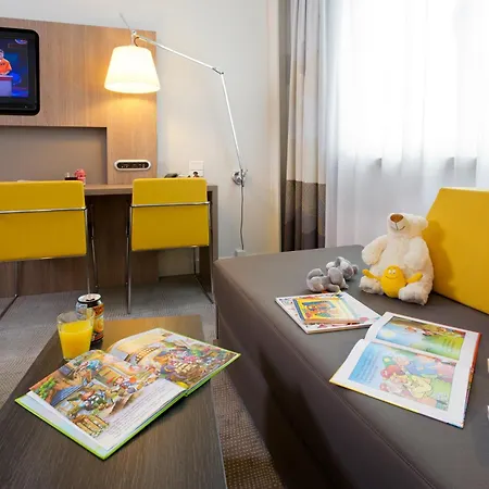 فندق Novotel Centrum 4*