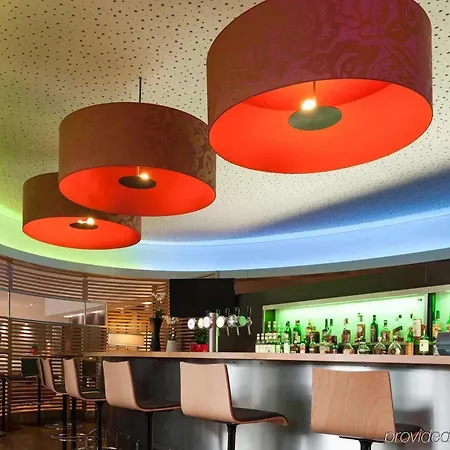 Novotel Centrum 4*