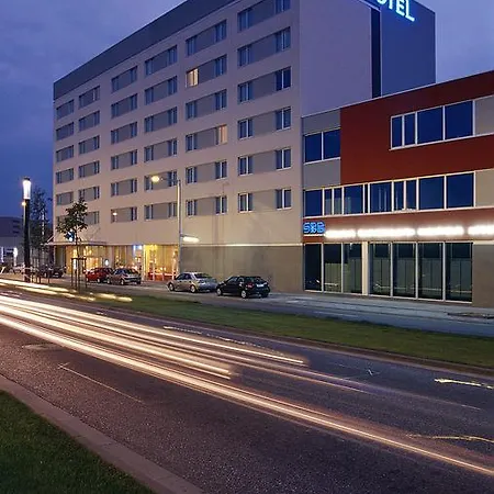 Novotel Centrum 4* Lovaina