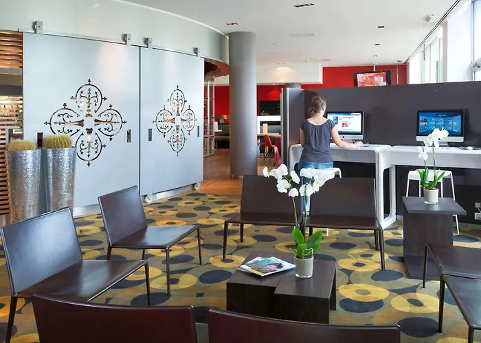 Novotel Centrum מלון