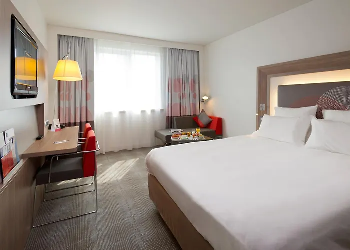 Novotel Centrum מלון ליובן