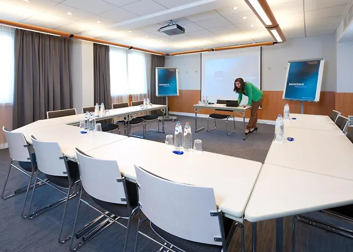 Novotel Centrum מלון ליובן