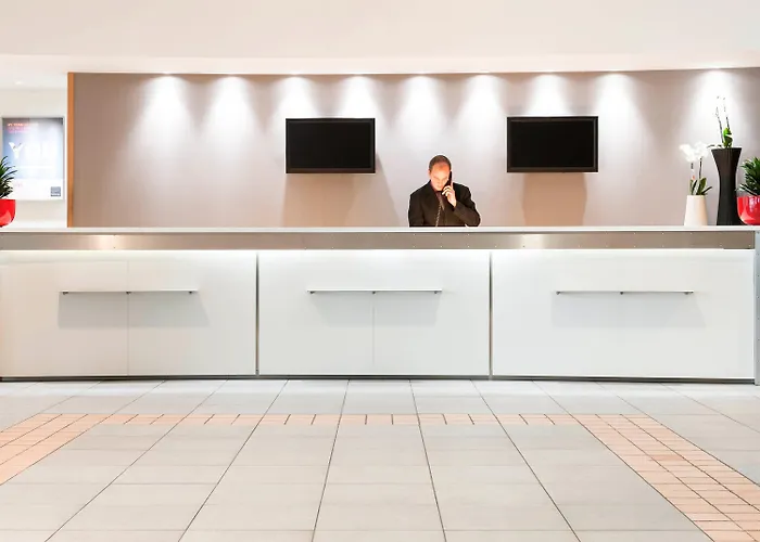 מלון Novotel Centrum