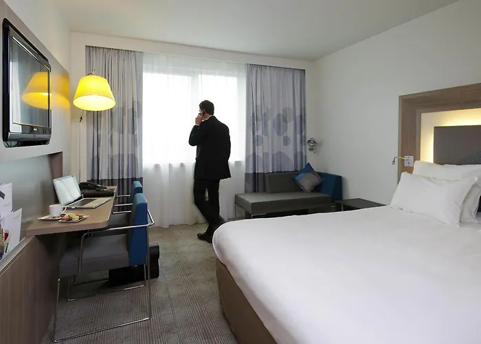 Novotel Centrum 4* ליובן