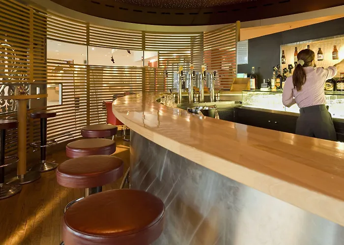 Novotel Centrum מלון