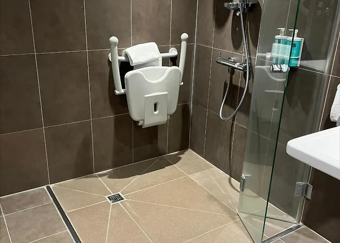 Novotel Centrum מלון 4*